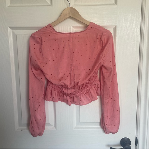 BCBG ruffle watermelon blouse with polka dots - Picture 5 of 6